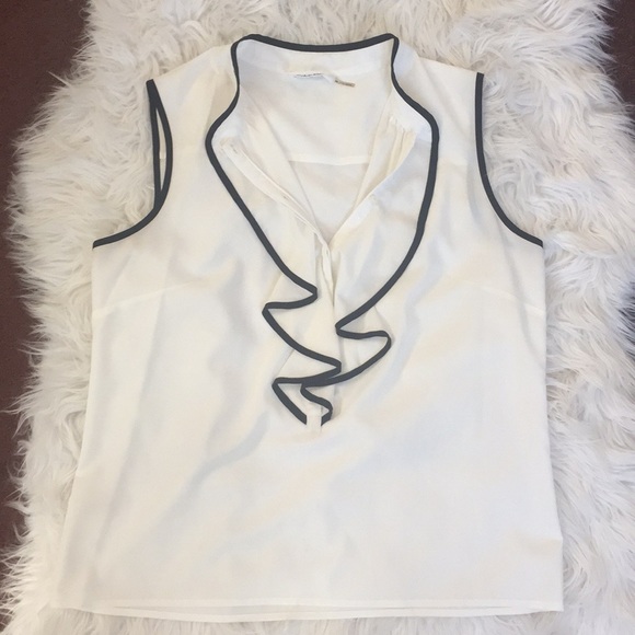 Calvin Klein top - Picture 2 of 4